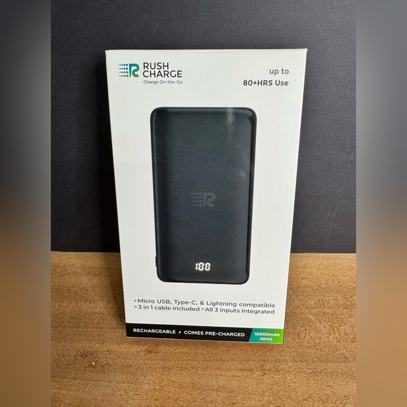 NIB Rush Charge 10000mAh RB100 Cellular Power Bank Emergency Power Charger Black - Picture 1 of 5